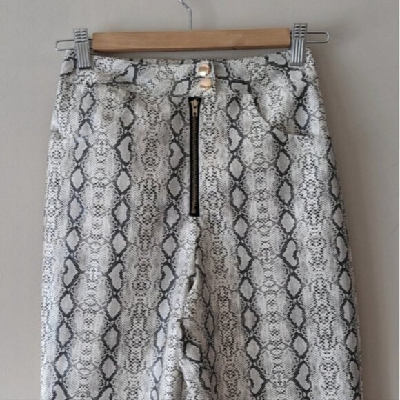 PrettyLittleThing faux leather snakeskin high rise pants - white & gray - Picture 3 of 8